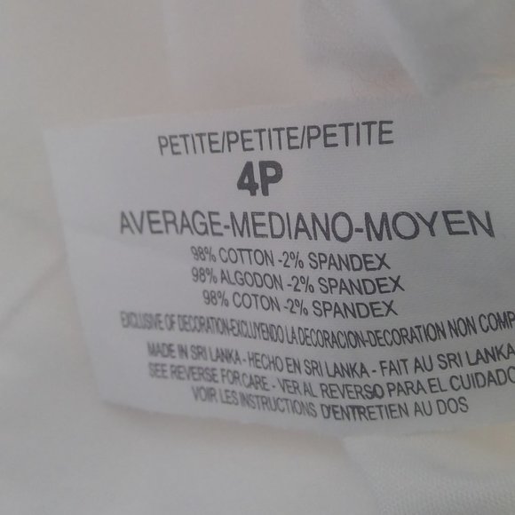 Gloria Vanderbilt "Amanda" Size 4 Petite Straight Leg White Cotton Jeans - Picture 6 of 11